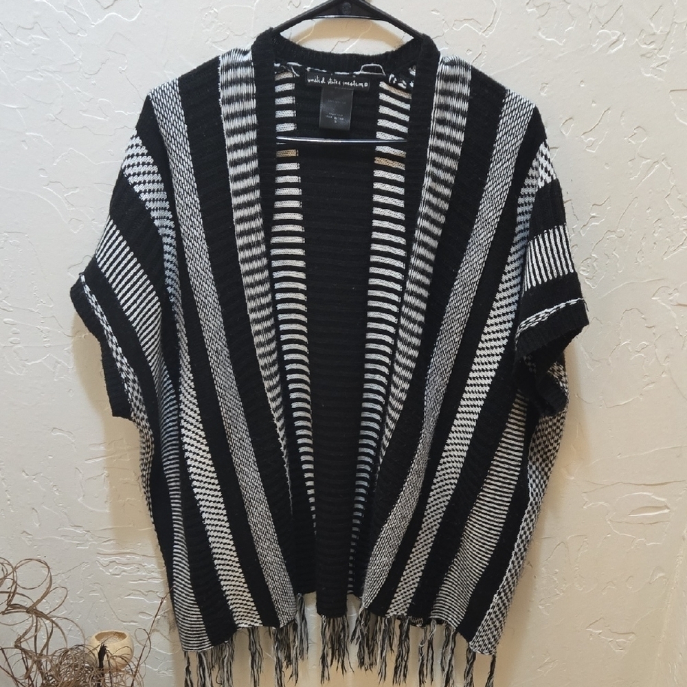 United States Sweaters Black and White Striped Poncho